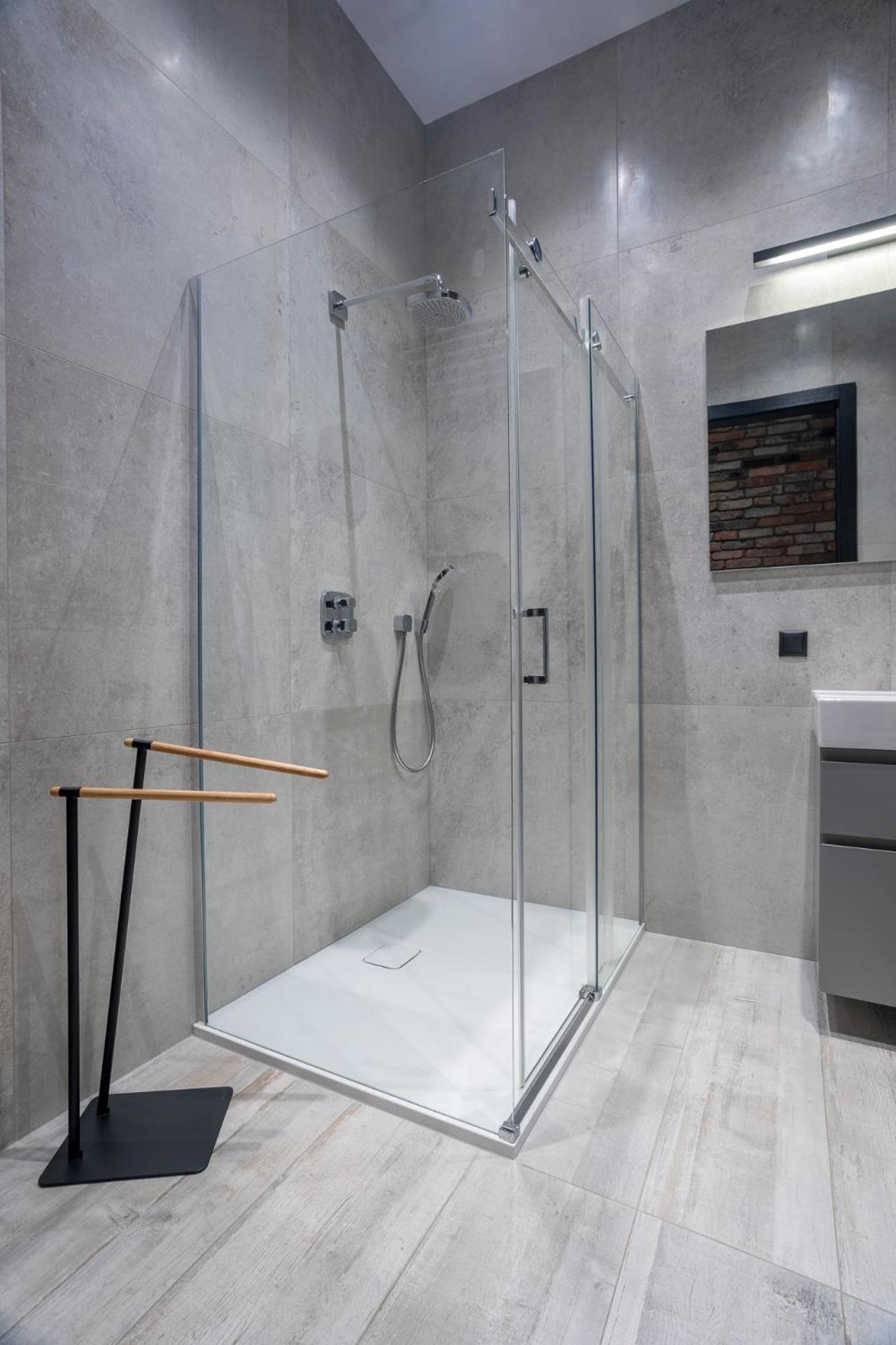 Tyzenhauz Apartments Superior Краков Экстерьер фото